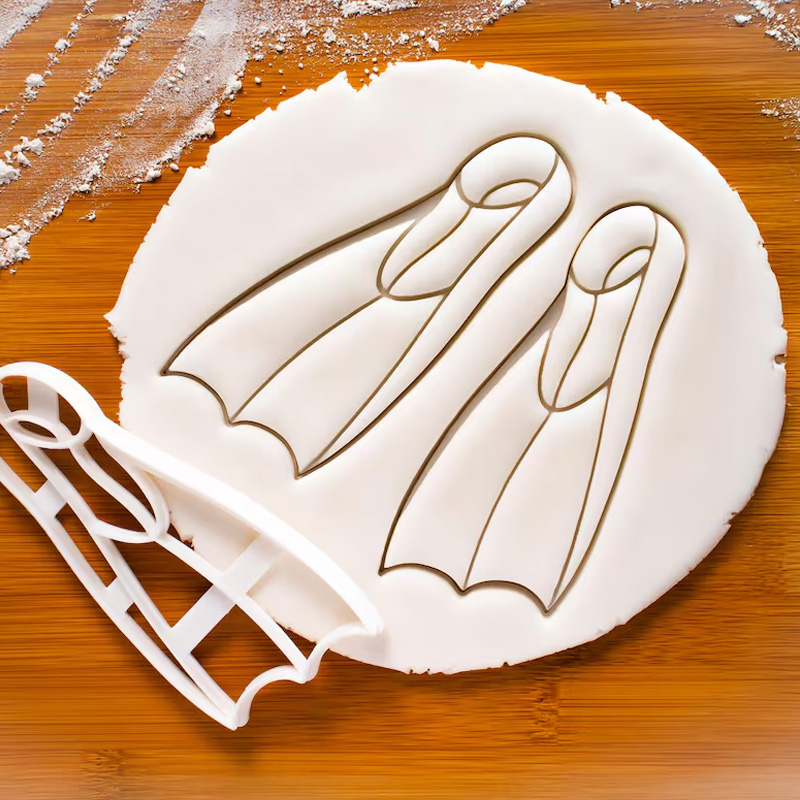 Personalized Surfboard Cookie Cutter Ocean Wave Design 3D Printed Baking Tool Beach Parties Craft Stamp for Fishing Lover