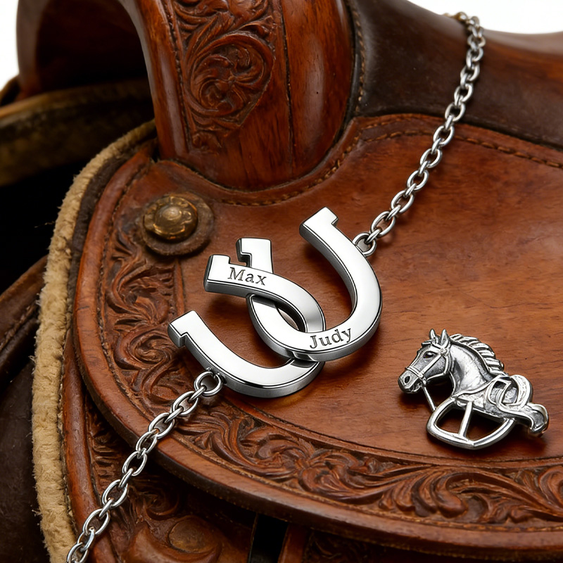 Personalized Horse Shoe Engraving Snaffle Bit Bracelet Equestrian Horse Lover Jewelry Gift for Equestrain Lovers