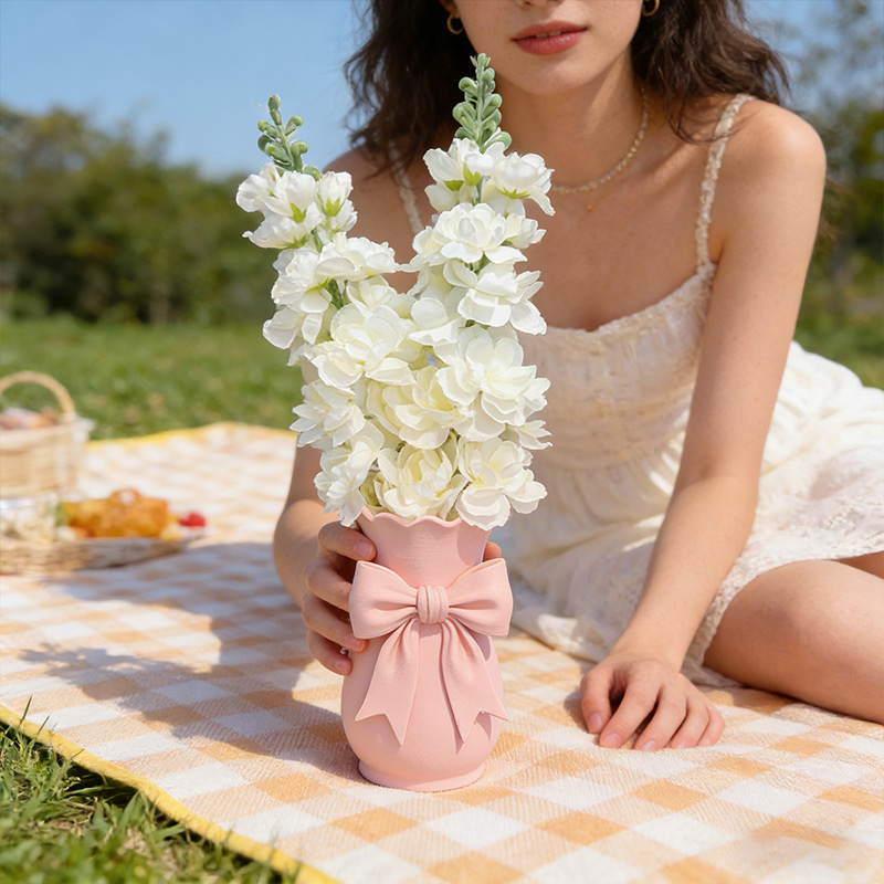Personalized Vase 3D-Printed Pink Bow Vase Custom Name Home Decor Gift for Her