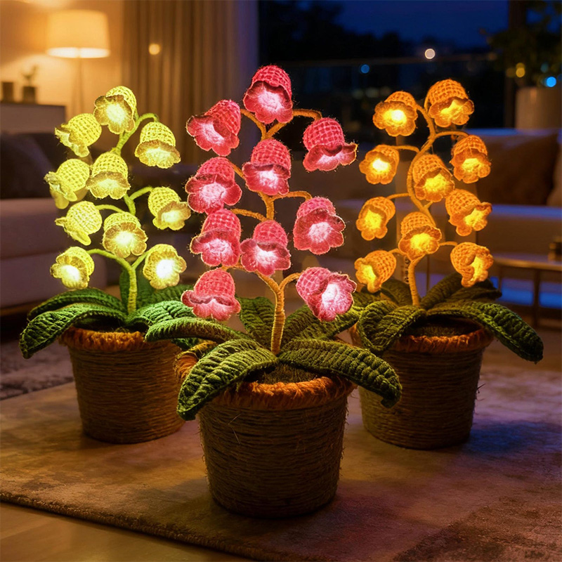 Personalized Crochet Handmade Lily Potted Plant Light Lamp Lilies of the Valley Finished Flower Desk Decoration Valentine's Day Gift For Her