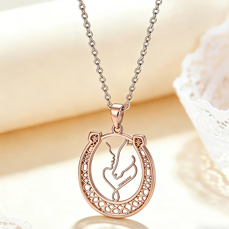 Personalized Couple Horse Rider Necklace Horseshoe Necklace Charm Jewellery Gift for Equestrain Lovers