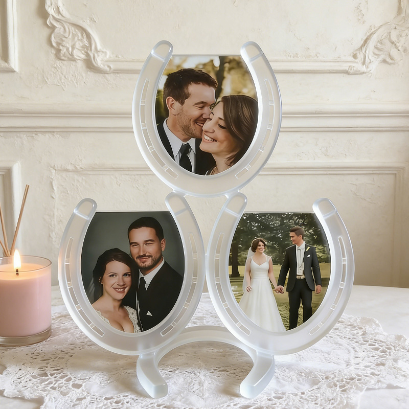 Personalized 3D Printed Rustic Horseshoe Picture Frame Western Farmhouse Photo Holder Handmade Cowboy Decor Unique Country Wedding Gift for Equestrain Lovers