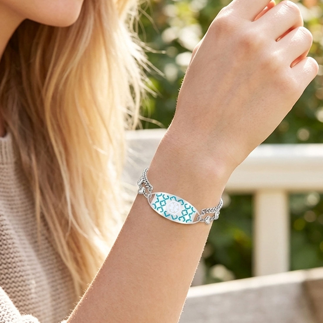 Personalized Adjustable Medical Alert ID Emergency Multi-Layer Bracelet with Engraved Text Gift for Allergy Diabetic Women