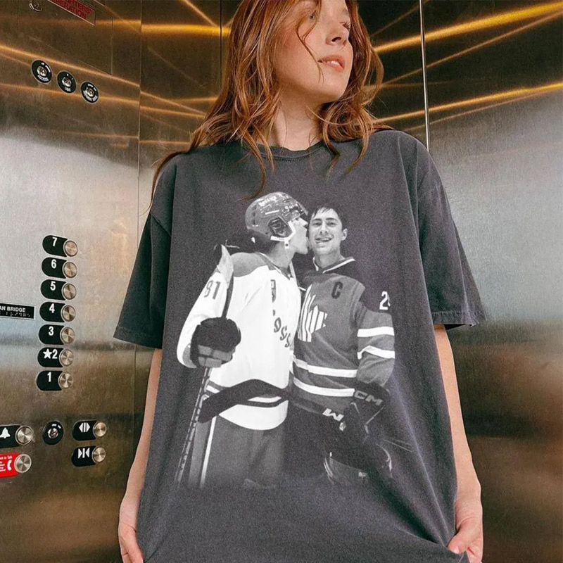 Personalized Ice Hockey Fans Washed T-Shirt with Custom Player Image Gift for Fans