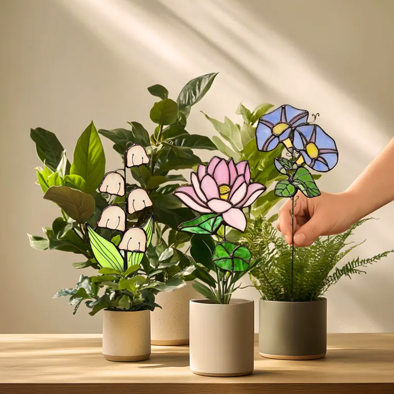 Personalized SStained Glass Birth Month Flower Birthday Suncatcher Custom Glass Flower Plant Stake Home Decor Gift for Her Mom Grandma