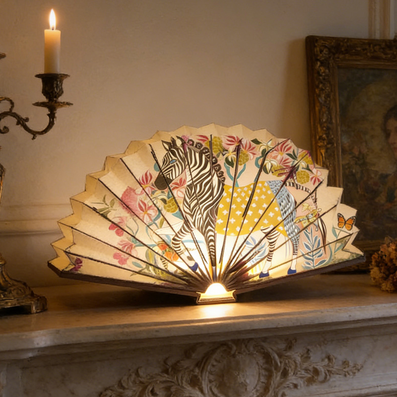 Personalized Horse Paper Flower Lamp for Unique Home Decor Night Light Floral Decor Gift for Equestrian Riding Lovers