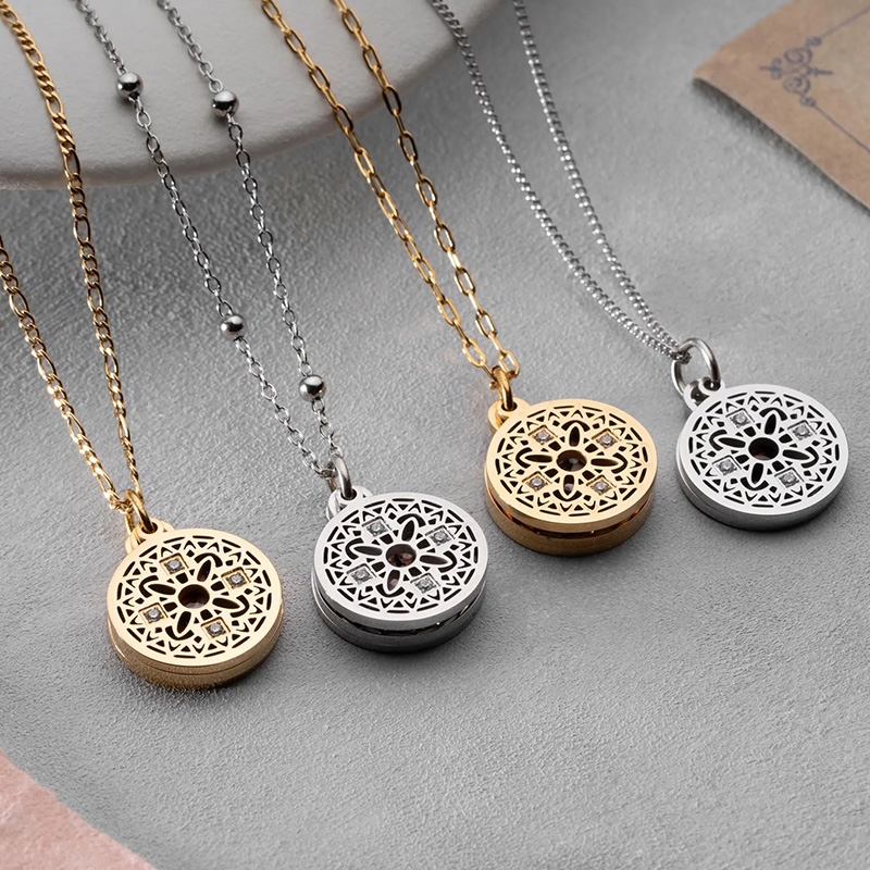 [Copy]Personalized Horseshoe Projection Photo Pendant Custom Photo Projection Necklace Horse Lover Gift Horse Necklace Romantic Keepsake 