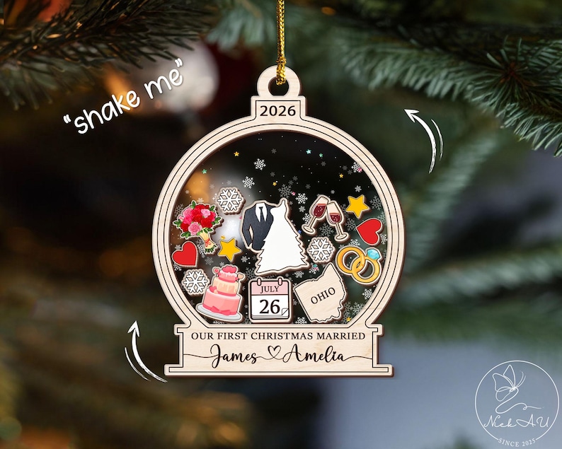 Personalized Wedding 4D Shaker Ornament, Our First Christmas Married Ornament, Engaged Christmas Ornament 2026, Just Married Gifts Keepsake