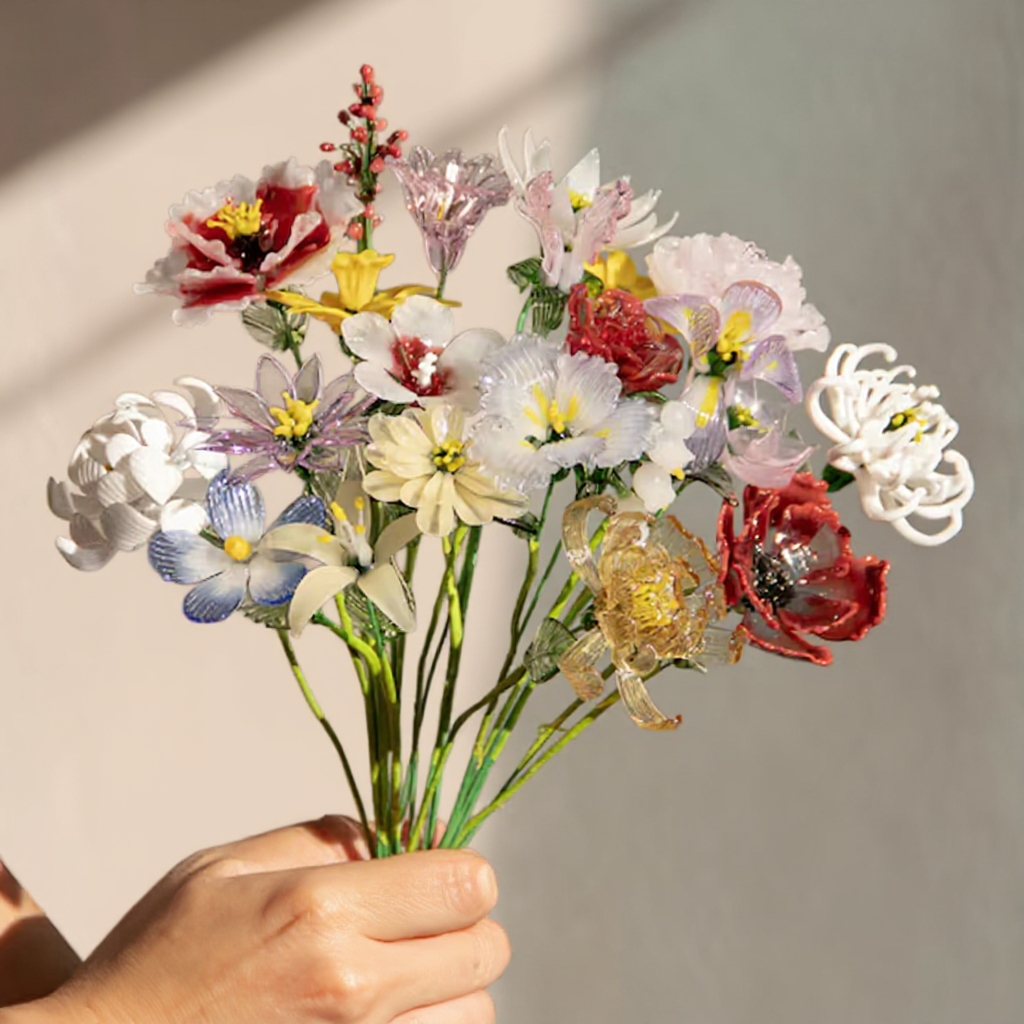 Hand Blown Glass Birth Flower Fine Art Glass Floral Stem Mother's Day Gift Gift for Mom Grandma
