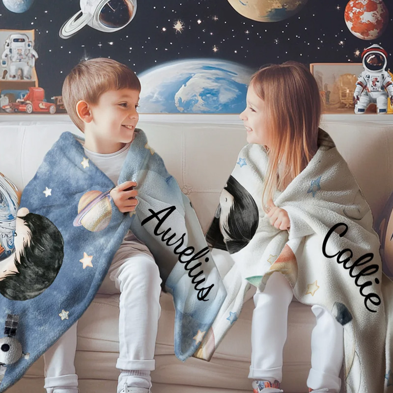 Personalized Cartoon Astronaut Soft Throw Blanket with Name Home Decor Birthday Gift for Geek Lovers