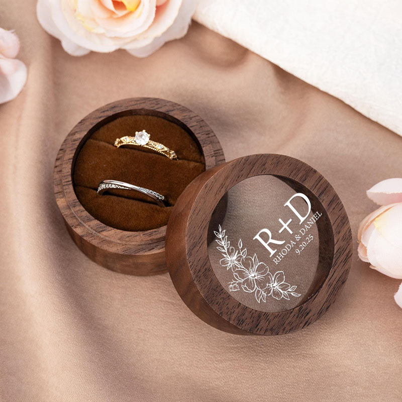 Personalized Couple Wedding Romantic Floral Wooden Ring Box Newlyweds Initials Name Round Ring Box with Acrylic Cover Husband Wife Engagement Ring Box