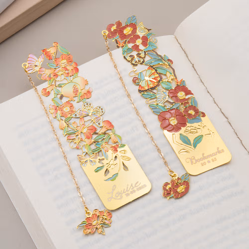 Personalized Birth Flower Butterfly Gold Metal Bookmark with Text and Decorative Chain Daily Use Birthday Gift for Women Book Lovers