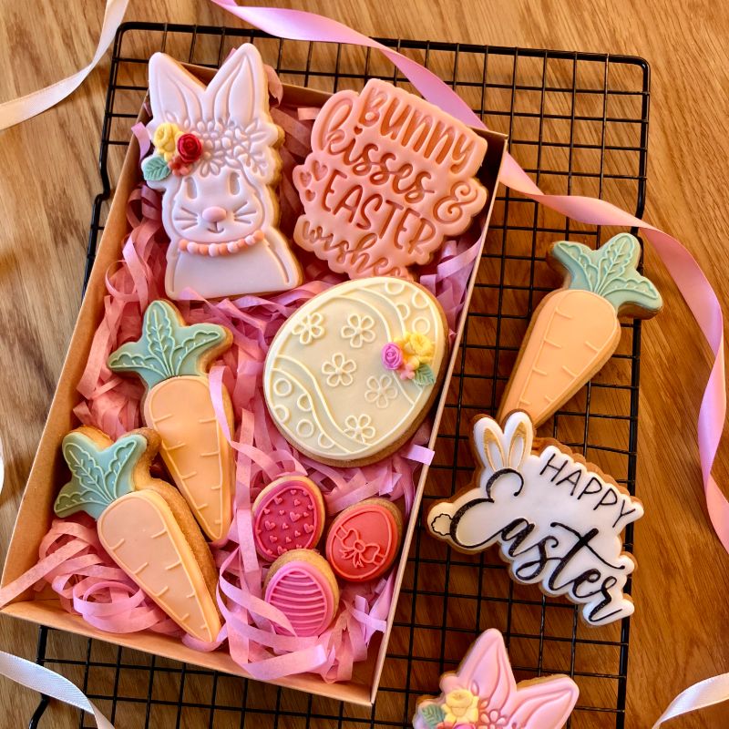 Personalized Floral Easter Rabbit Cookie Cutter Kit Reusable 3D Baking Tools for DIY Spring Cookies and Festive Holiday Treats