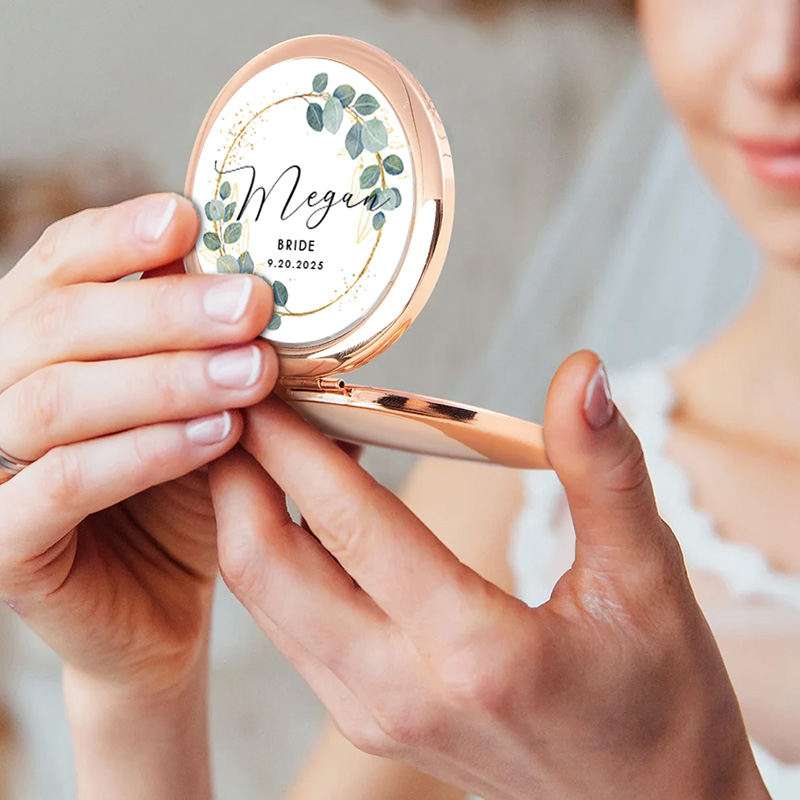 Personalized Bridesmaid Greenery Gold Eucalyptus Wreath Mirror Custom Bride Name Compact Mirror Bachelorette Party Mirror Bridal Shower Gift for Her