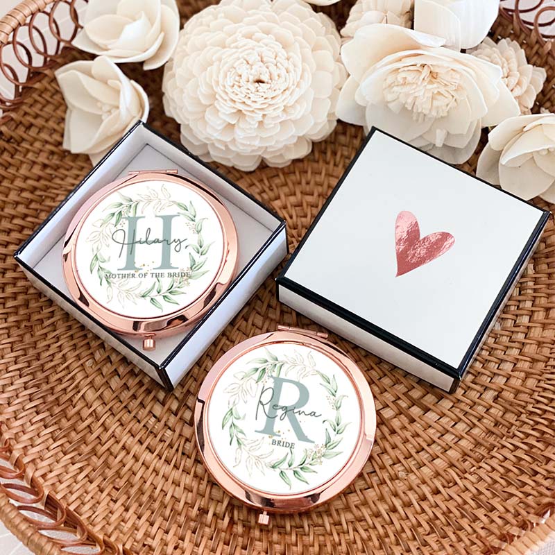 Personalized Bridesmaid Gold Leaf Round Wreath Mirror Custom Bride Name Compact Mirror Bachelorette Party Mirror Bridal Shower Gift for Her