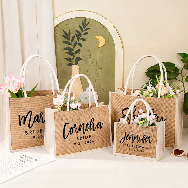 Personalized Bridesmaid Boho Burlap Tote Bag Custom Bride Tote Bag with White Side Wedding Date Jute Beach Bag Bridal Shower Bachelorette Party Gift