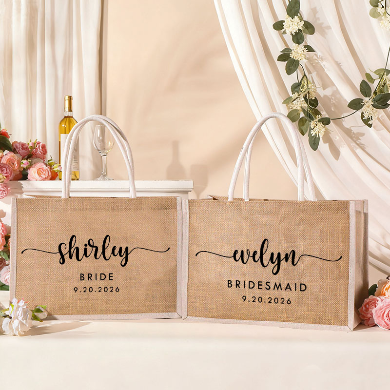 Personalized Bridesmaid Elegant Burlap Tote Bag Bride Name Tote Bag with White Side Wedding Date Jute Beach Bag Bridal Shower Bachelorette Party Gift