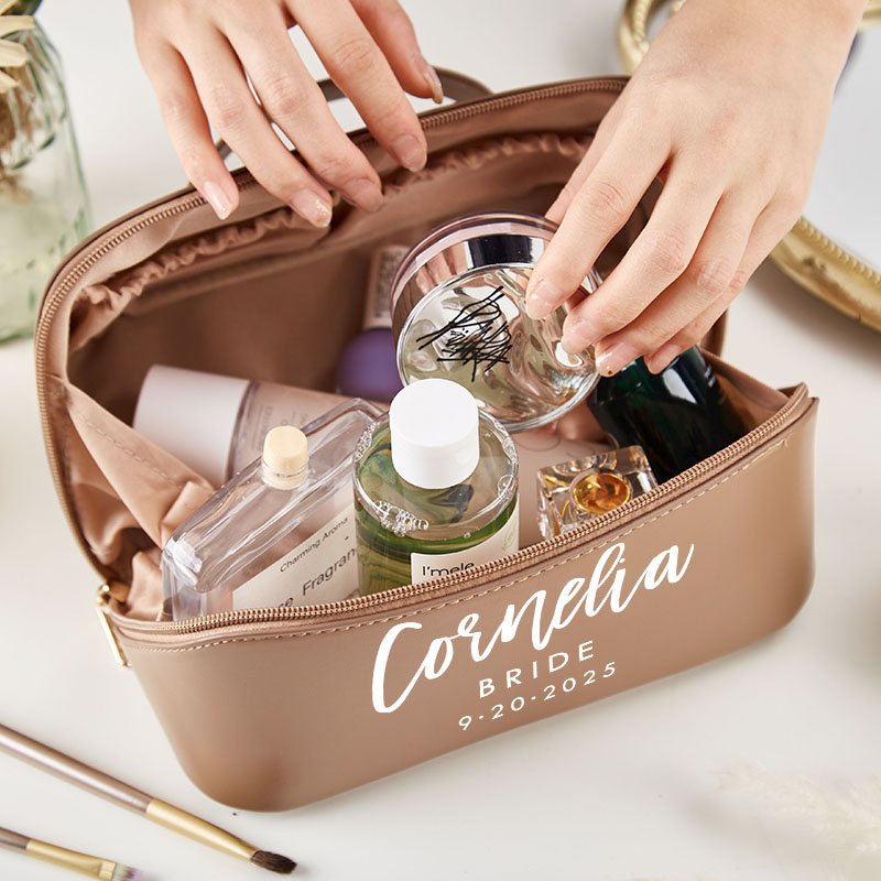 Personalized Bridesmaid Boho Name Makeup Bag Bride Wedding Cosmetic Bag Maid of Honor Toiletry Pouch Bachelorette Party Favor Bridal Shower Gift