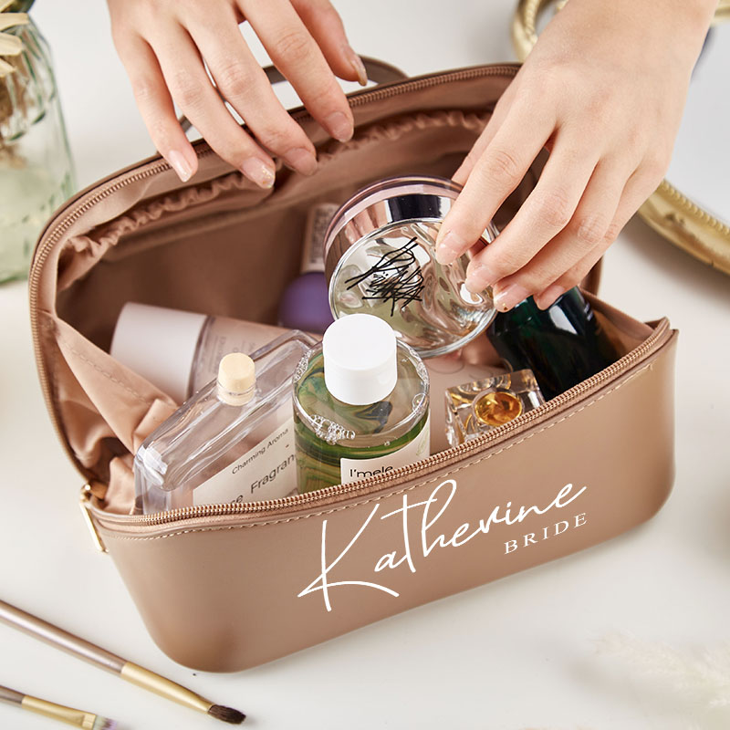 Personalized Bridesmaid Graceful Name Makeup Bag Bride Wedding Cosmetic Bag Maid of Honor Toiletry Pouch Bachelorette Party Favor Bridal Shower Gift