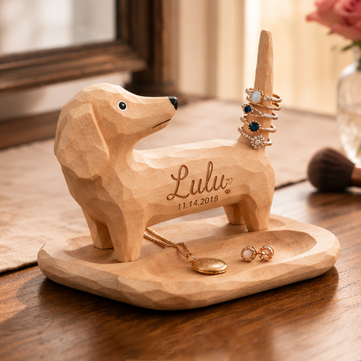 Personalized Dachshund Ring Holder – Custom Name Sausage Dog Jewelry Stand