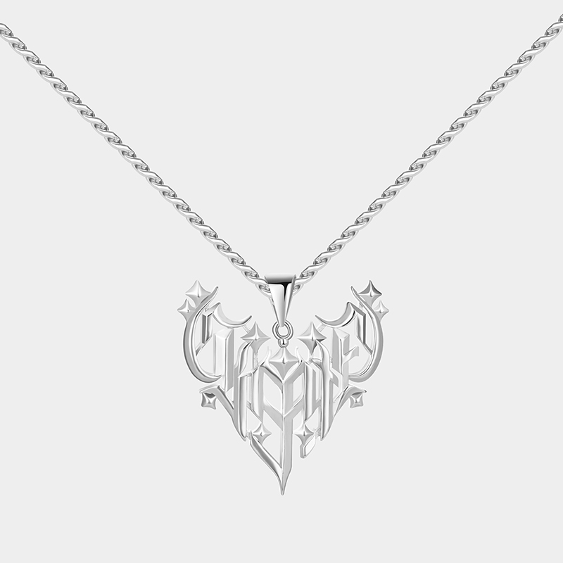 Gothic Style Personalized Name Pendant Necklace – Customizable Intricate Design for a Bold Statement