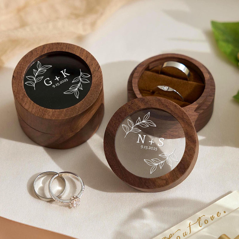 Personalized Couple Wedding Stylish Leaf Wreath Wooden Ring Box Newlyweds Initials Ring Box with Acrylic Cover Engagement Ring Box Husband Wife Gift