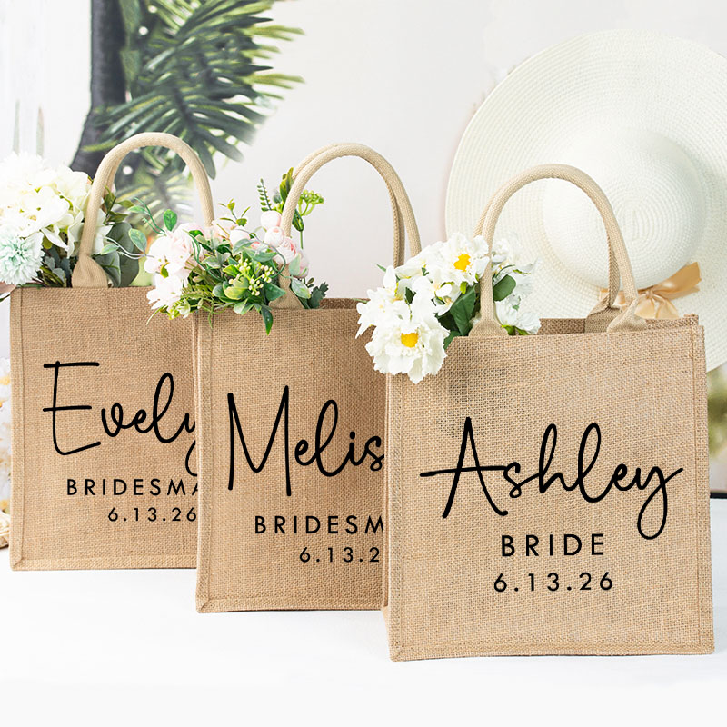 Personalized Bridesmaid Burlap Tote Bag Custom Bride Jute Tote Bag Wedding Date Beach Tote Bag Bachelorette Party Favors Bridal Shower Gift