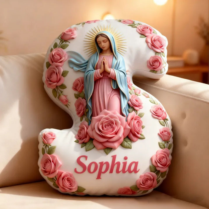 Personalized Virgin of Guadalupe Letter Pillow with Custom Name Religious Home Decor Catholic Prayer Gift for Her Pink Rose Graphic 3D Print Pillow