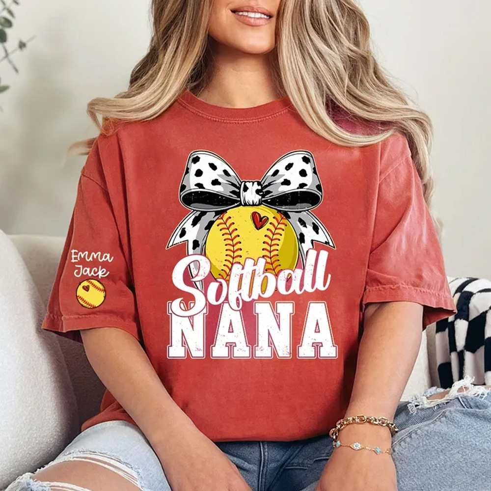 Personalized Softball Nana Shirt – Custom Grandma T‑Shirt with Bow and Name, Gift for Proud Softball Grandma