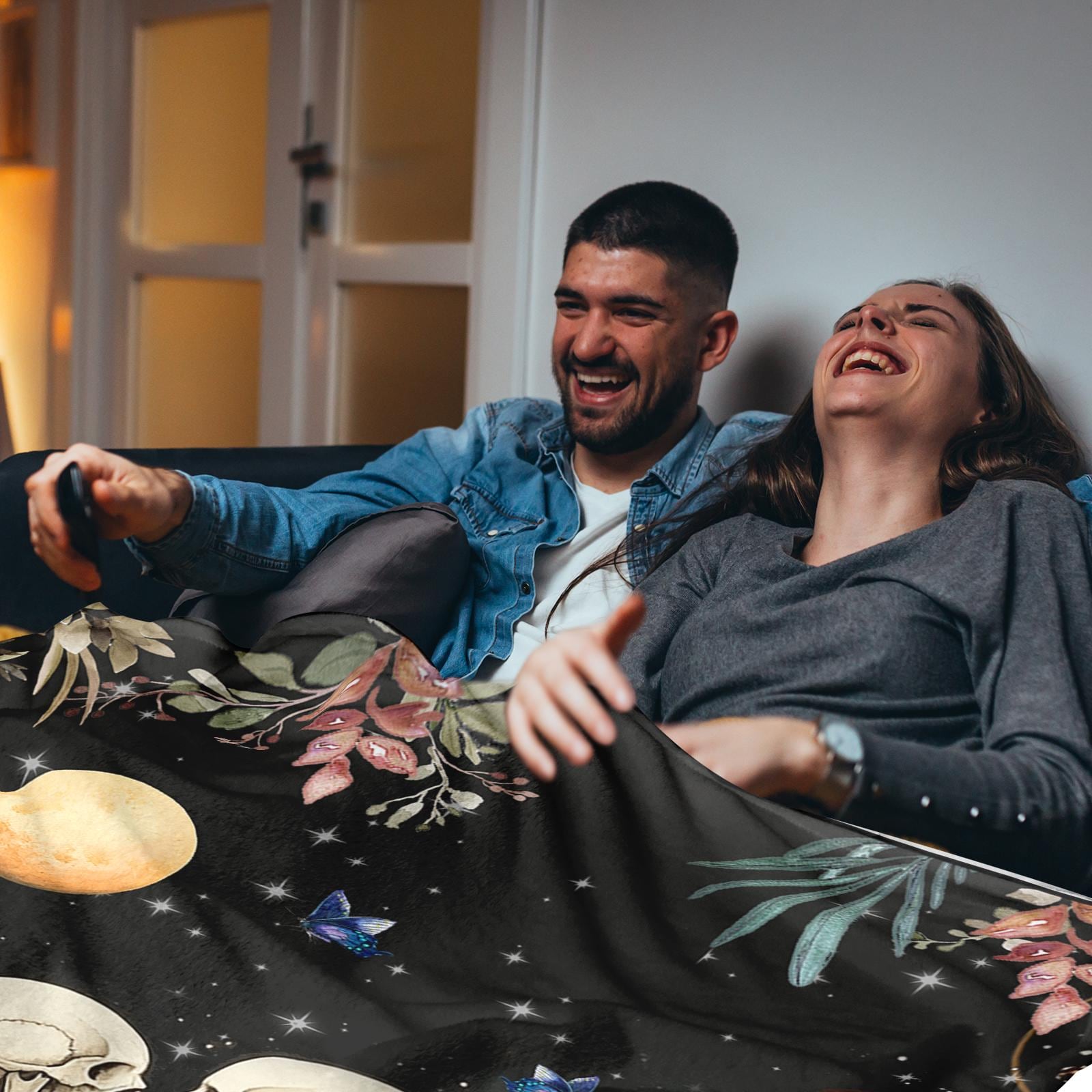 Personalized Couple Skull Blanket with Name Romantic Wedding Gift for Wife Husband Anniversary Blanket Gift