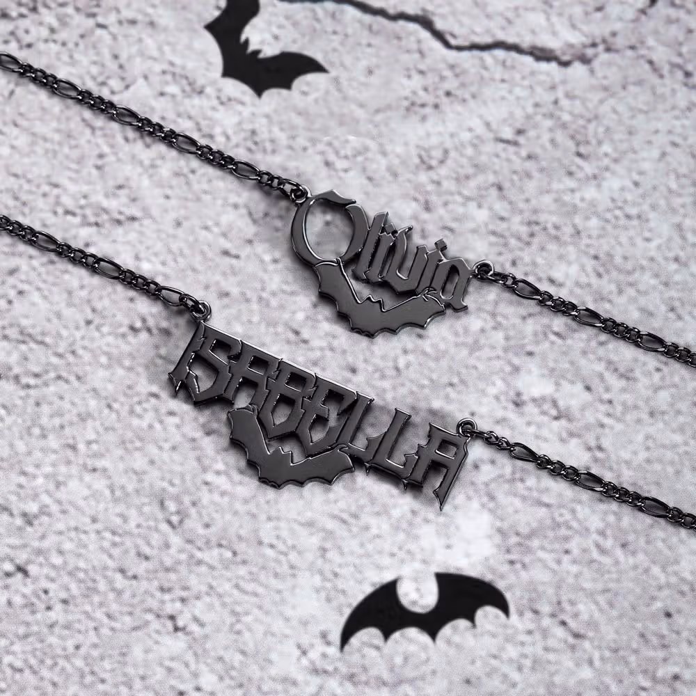 Personalized Minimalist Gothic Bat Name Necklace Halloween Jewelry Gift Christmas Gift for Women