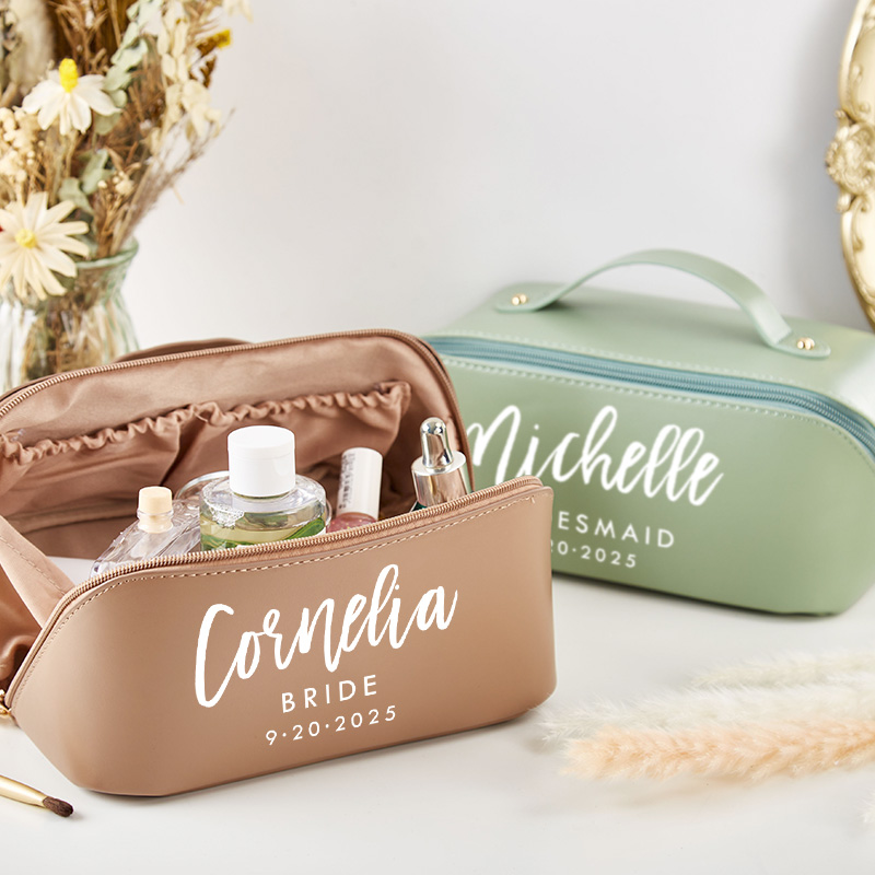 Personalized Bridesmaid Boho Name Makeup Bag Bride Wedding Cosmetic Bag Maid of Honor Toiletry Pouch Bachelorette Party Favor Bridal Shower Gift