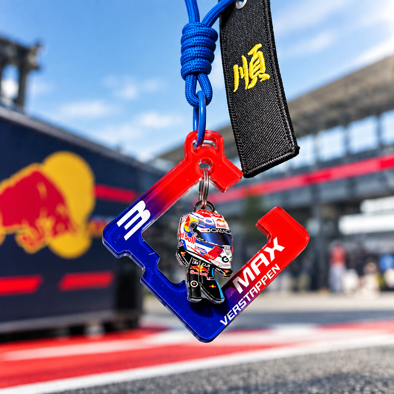 F1 Driver Acrylic Keychain, Racing Helmet Charm Key Ring, F1 Fan Collectible Key Accessory for Backpack & Keys