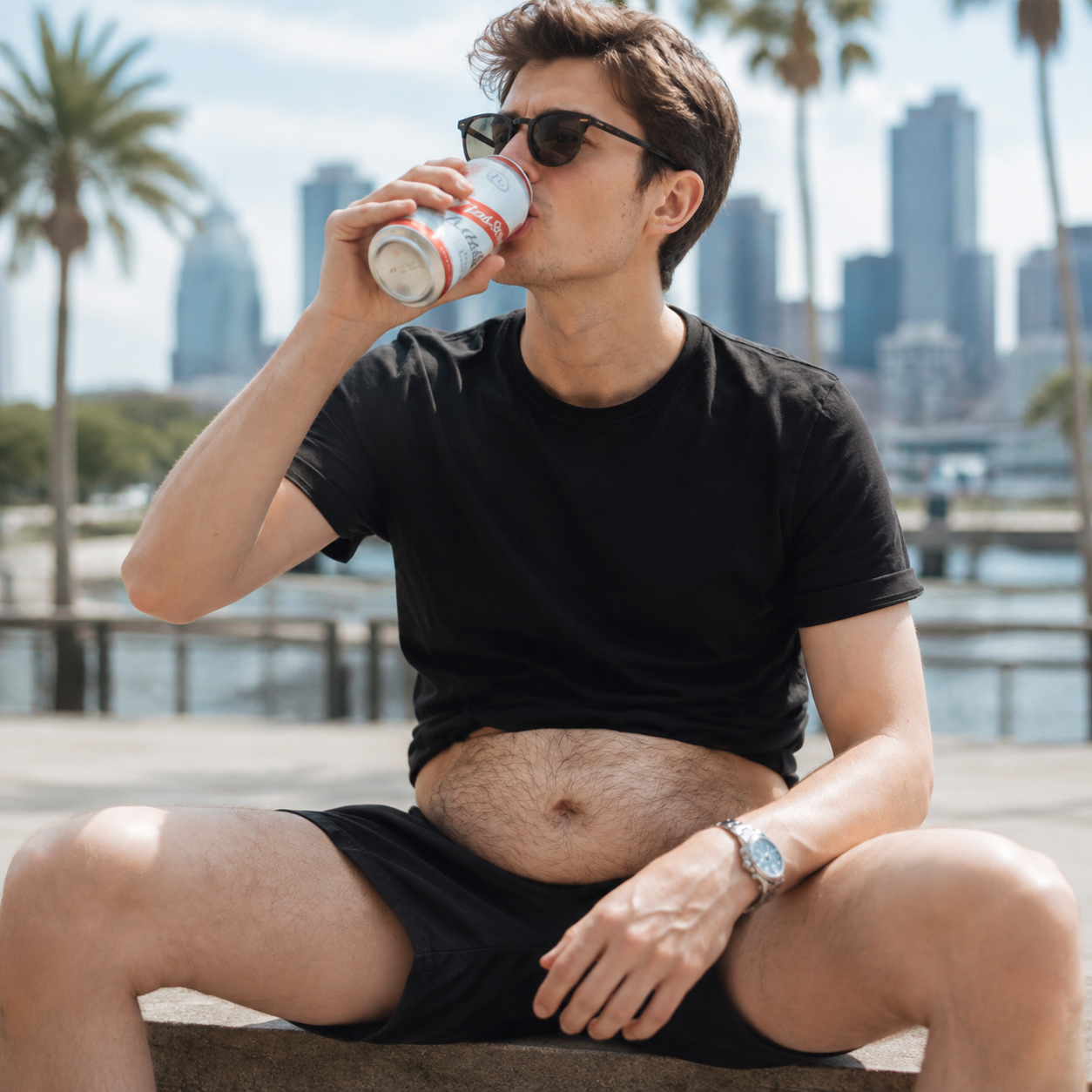 Funny Dad Belly Fanny Pack, Realistic Human‑Skin PU Waist Bag, Novelty Beer Belly Sling Bag with Laser Print, Gift for Party Prank
