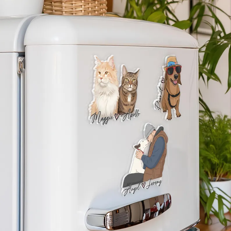 Personalized Photo Fridge Magnet Custom Cartoon Portrait Pet and Family Magnet with Names for Refrigerator Decor and Sentimental Gifts