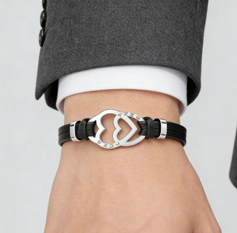 Personalized Stainless Steel Heart in Heart Leather Couple Bracelets with Custom Names for Lovers