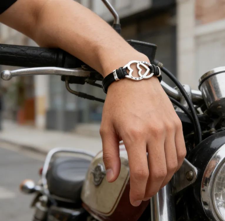 Personalized Stainless Steel Heart in Heart Leather Couple Bracelets with Custom Names for Lovers