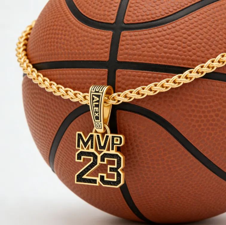 Custom Name and MVP Number Pendant Necklace – Personalized Sports-Themed Jewelry with Bold Chain Design