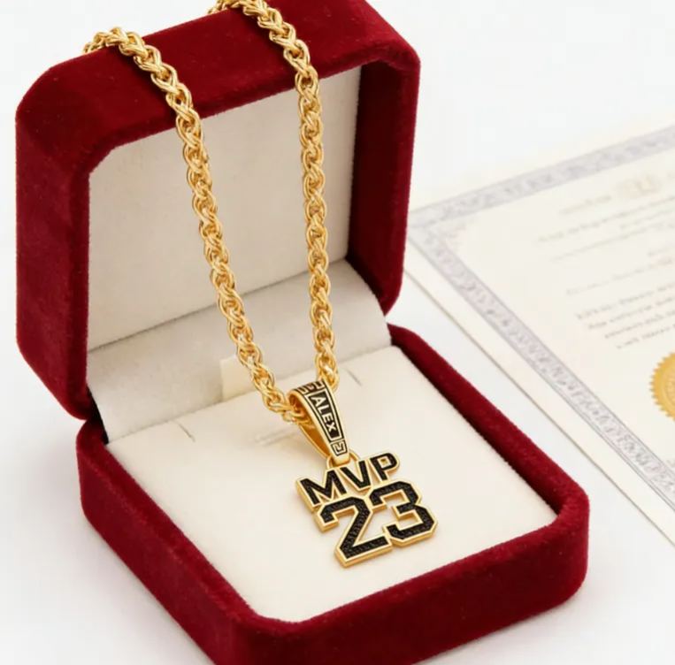 Custom Name and MVP Number Pendant Necklace – Personalized Sports-Themed Jewelry with Bold Chain Design