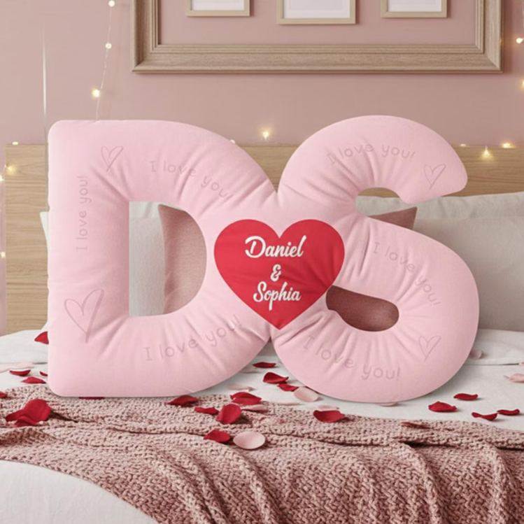 Personalized Couple Custom Initial Heart Throw Pillow Custom Names Couple Home Pillow Romantic Valentine's Day Gift for Girlfriend for Wife