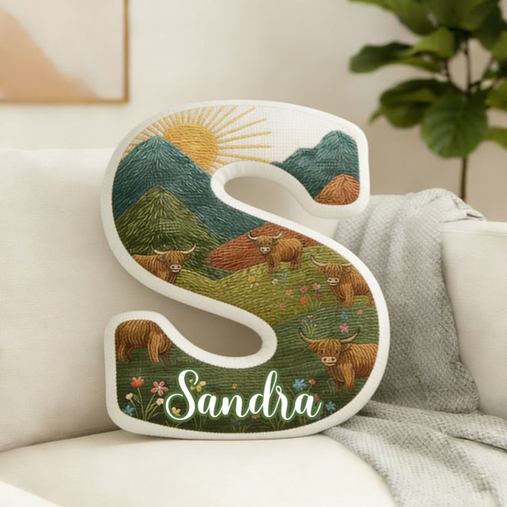 Personalized Highland Cow Initial Pillow Custom Nature-Inspired Throw Pillow for Girlfriend Wife 3D Graphic Pillow for Her