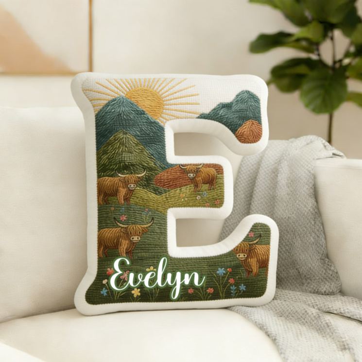 Personalized Highland Cow Initial Pillow Custom Nature-Inspired Throw Pillow for Girlfriend Wife 3D Graphic Pillow for Her