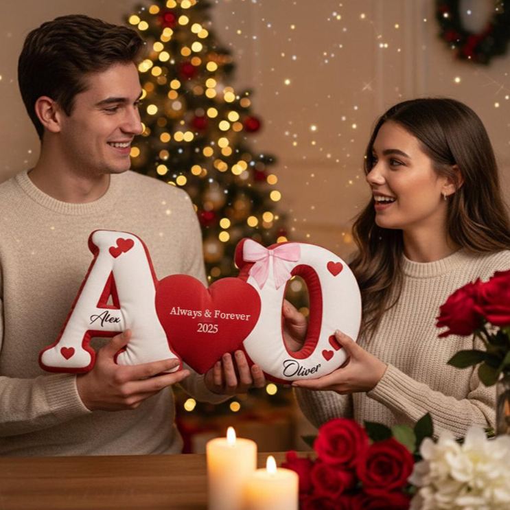 Personalized Couple Custom Initial Heart Throw Pillow Custom Names Couple Home Pillow Romantic Valentine's Day Gift for Girlfriend for Wife