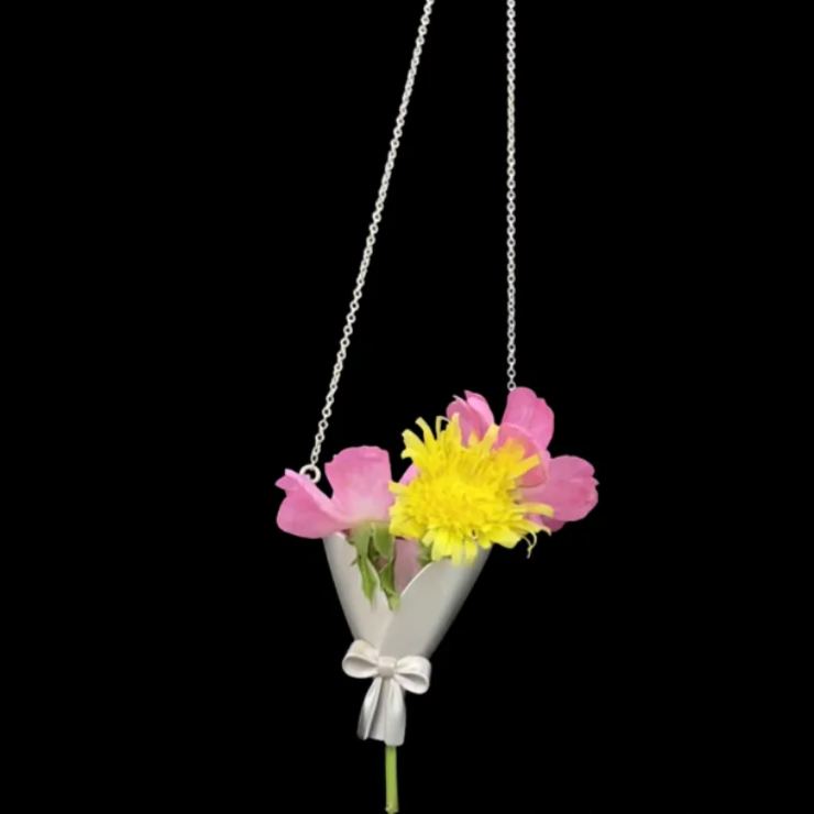 Personalized Customizable Floral Necklace Refreshing Vibe Unique Gift Choice DIY Flower Bouquet Pendant for Her