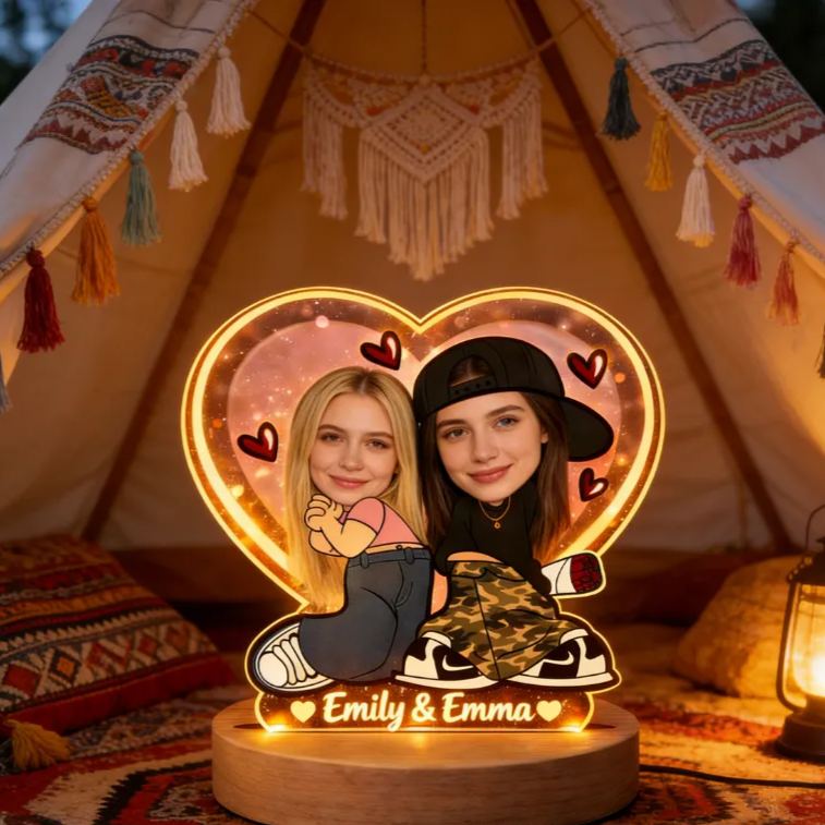 Personalized Girls Love Romantic Night Light - Bedroom Decor Anniversary Gift for Sweethearts