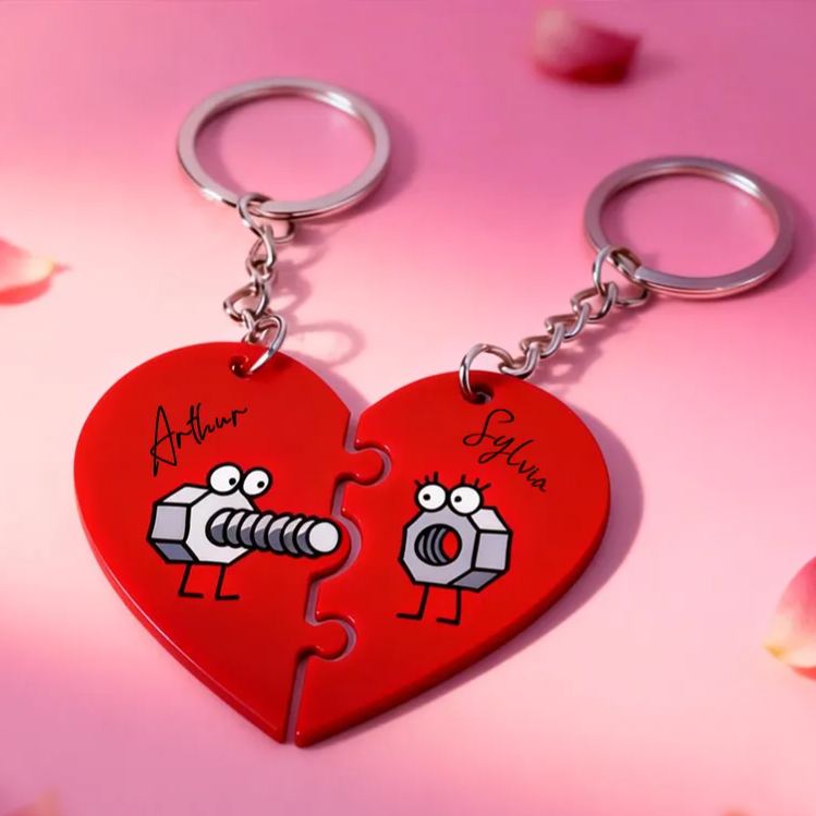 Personalized Heart Shaped Nut Keychain Custom Couple Names Romantic Holiday Gift for Couples