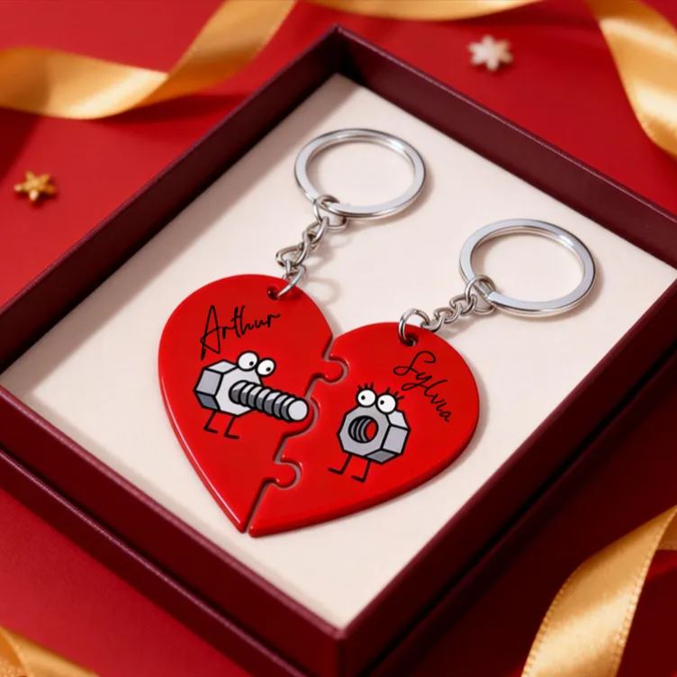 Personalized Heart Shaped Nut Keychain Custom Couple Names Romantic Holiday Gift for Couples