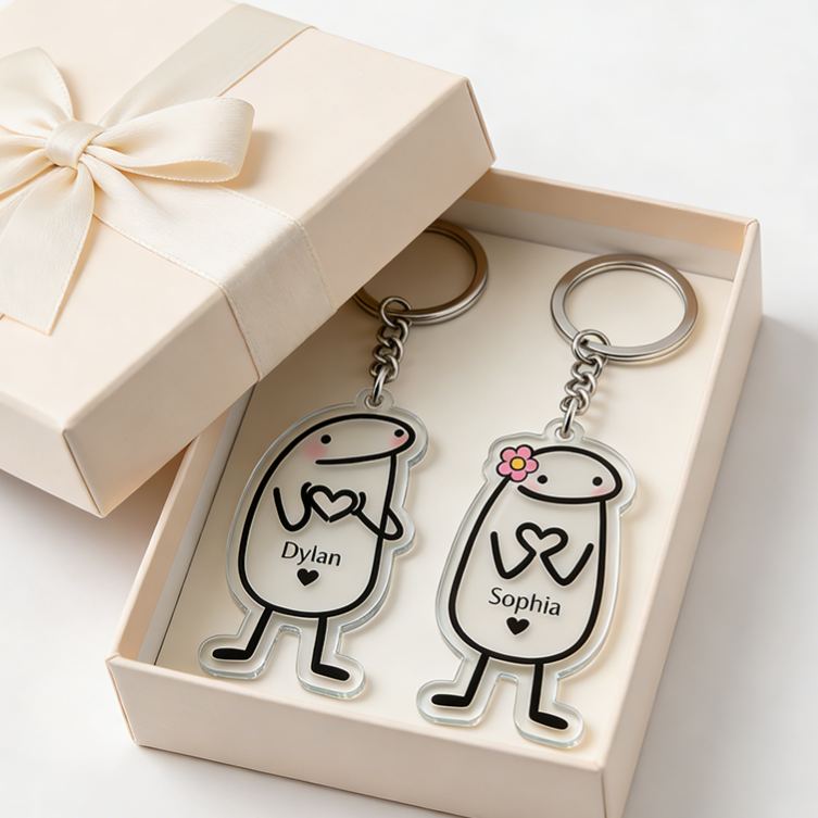 Personalized Heart Fluttering Moment Cartoon Keychain Engraved Keychain Whimsical Gift for Couples