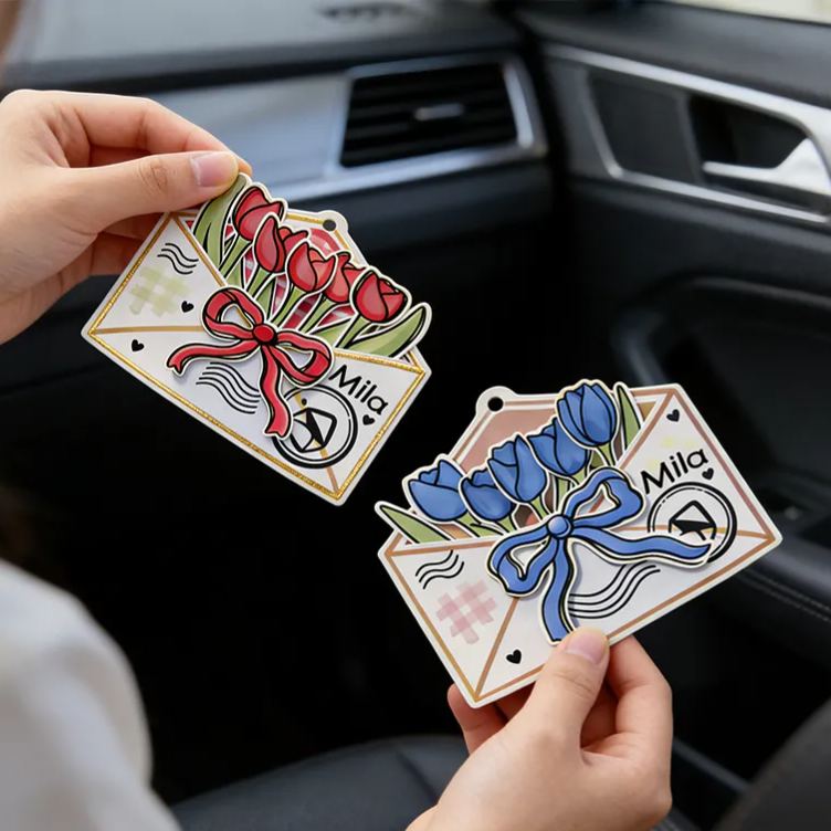 Personalized Blossom Envelope Keychain Engraved Keychain Meaningful Gift for Partners Love Message Holiday Present
