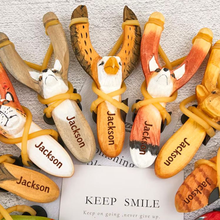 Personalized Handmade Animal Wooden Slingshot Hand-Painted Toy Log Slingshot Gift for Kid